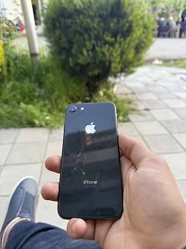 iphone 8 plus qiymetleri: IPhone 8, 64 GB, Qara, Qırıq, Barmaq izi, Simsiz şarj — 3