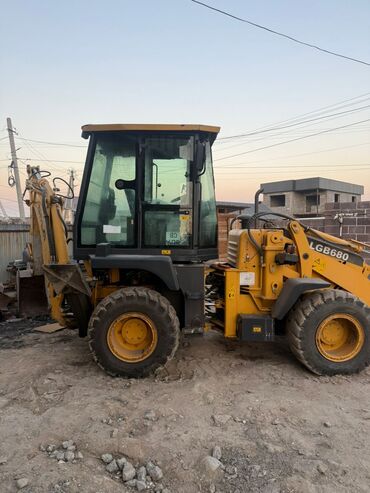 Экскаваторы: Экскаватор, 2011 г., Колесный — 6