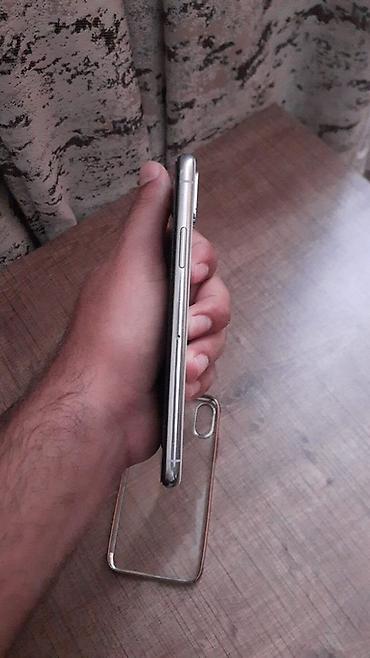 Apple iPhone: IPhone X, 256 GB, Gümüşü, Face ID — 3
