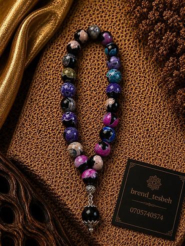 Məhsul: Təsbeh - Material: Rəngarəng təbii daş muncuqlar (bənövşəyi