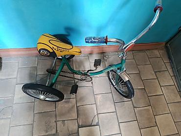 Детские велосипеды: Детский велосипед советского образца, небольшого размера. Основные — 9