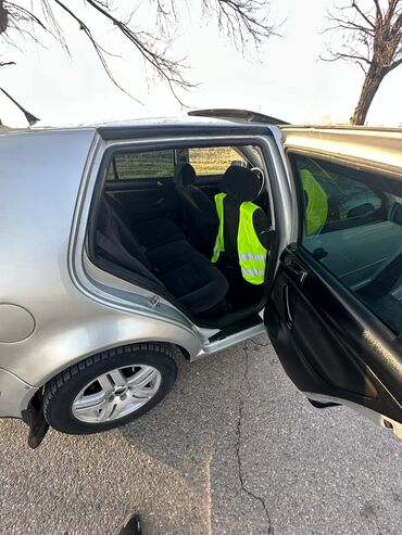Volkswagen: Volkswagen Golf: 1998 г., 1.6 л, Механика, Бензин, Хэтчбэк — 8