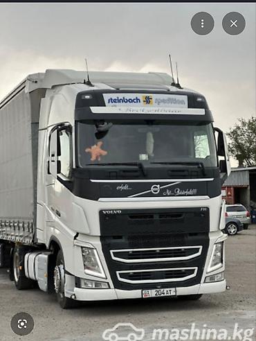 грузопассажирский: Тягач, Volvo, Тентованный — 1