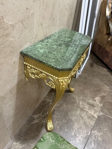 Komodlar: Güzgülü — 9