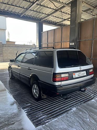 Volkswagen: Volkswagen Passat: 1991 г., 1.8 л, Механика, Бензин, Универсал — 5