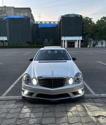 Продажа авто: Mercedes-Benz E-Class: 2003 г., 5 л, Автомат, Бензин, Седан