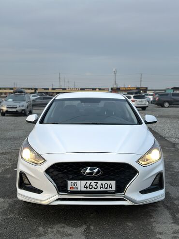 Hyundai: Hyundai Sonata: 2019 г., 2 л, Автомат, Газ — 12