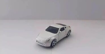 Təcili Satılır. Endirim Var. Nissan 370z Cupe modelka satılır.Ağ