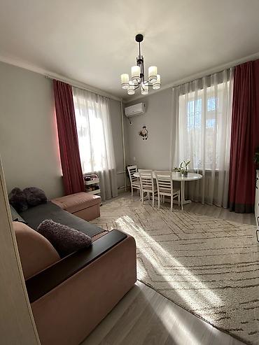 зария квартира: 2 комнаты, 50 м², Сталинка, 2 этаж, Евроремонт — 4