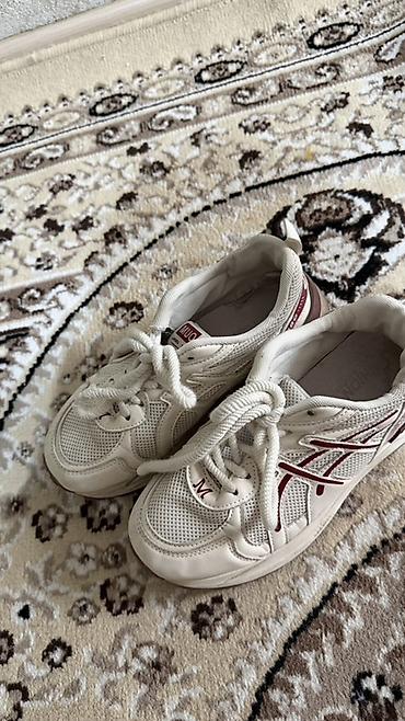 Кроссовки и спортивная обувь: Кроссовки, 36, 36.5, 37, Anta, Б/у, цвет - Белый, Самовывоз, Платная доставка — 10