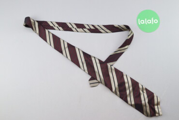 Інші аксесуари: Чоловіча краватка у смужку Paul Becker


Стан гарний, є сліди носіння