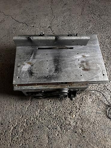 taxta kəsən makina: Ağac emalı üçün elektriklə işləyən universal dəzgah - Üst hissədə — 5