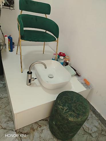 alət rəfi: Pedikür üçün platformalı iş guşəsi - Komplekt: mərmər effektili — 1