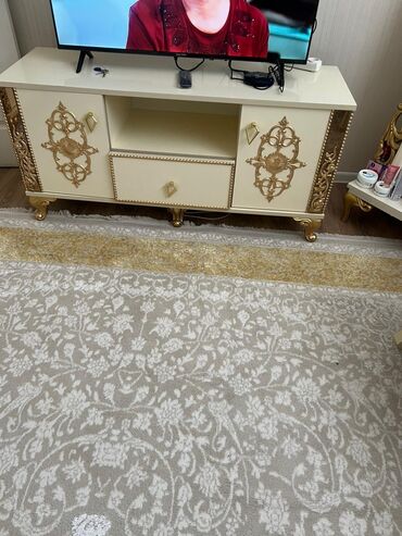 Qonaq otağı dəstləri: İşlənmiş, Kredit yoxdur, Azərbaycan — 1