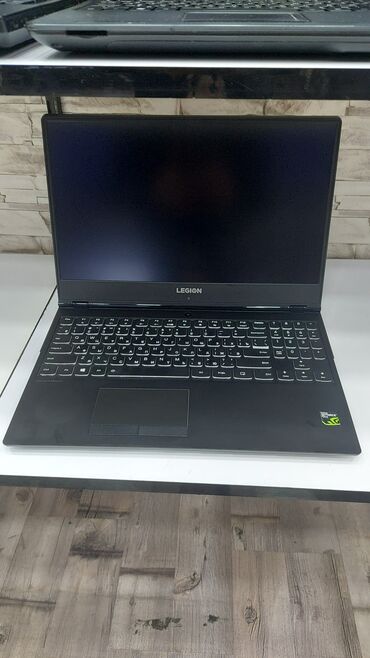 lenovo legion: Intel Core i7, 8 GB, 15.6 "