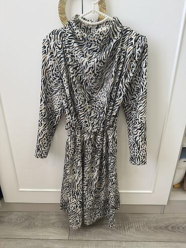 Zebra/leopard naxışlı uzunqol don. - Rəng: ağ-qara, xırda qızılı