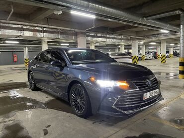 Toyota: Toyota Avalon: 2018 г., 2.5 л, Типтроник, Гибрид, Седан