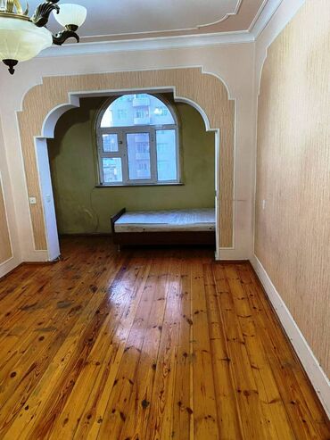 Köhnə tikili: Bakı, 3 otaqlı, Köhnə tikili, m. Nizami, 82 kv. m — 6