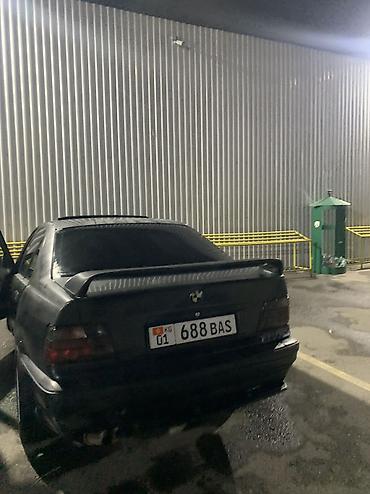 BMW: BMW 3 series: 1992 г., 1.8 л, Кол менен иштөөчү — 8