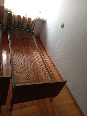 Digər: Ev əşyaları, hamısı işlək vəziyyətdə, matras yaxşı vəziyyətdədi