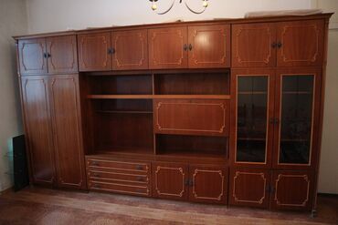 Гарнитуры для зала: Гарнитур для зала, Б/у, Дерево, Самовывоз — 5