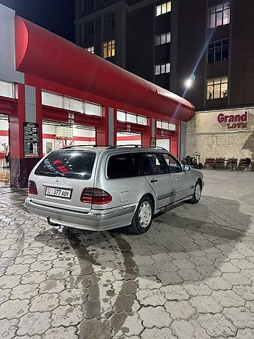 mashina mers: Mercedes-Benz E-Class: 1999 г., 3.2 л, Автомат, Газ, Универсал — 3