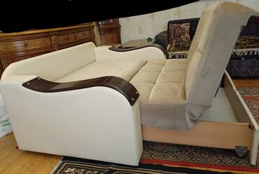 Divan və kreslo dəstləri: İşlənmiş, Divan, Divan, Bazalı, Açılan