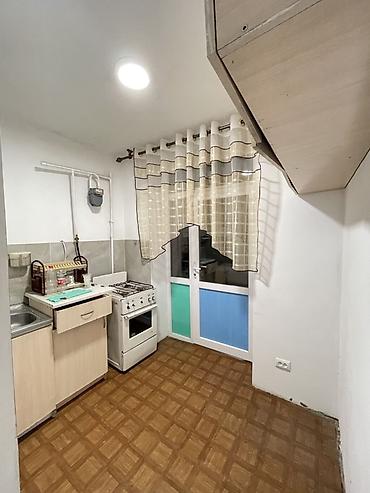 flat osh: 2 комнаты, 40 м², Хрущевка, 3 этаж, Косметический ремонт — 8