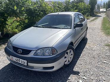 х5 м: Toyota Avensis: 2001 г., 1.8 л, Механика, Бензин, Лифтбек — 1