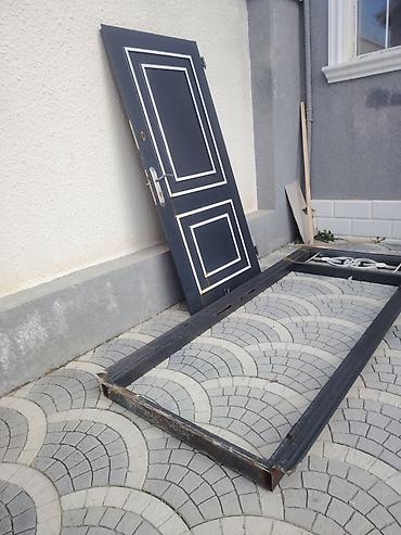 heyet qapıları: Metall giriş qapısı və komplekt çərçivə - Material: qalın metal — 2