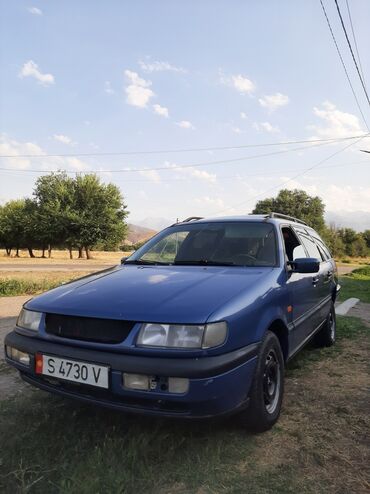 вольсфаген: Volkswagen Passat: 1994 г., 2 л, Механика, Бензин, Универсал