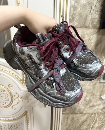 uşaqlar üçün yapışqanlı krosovkalar: Balenciaga, Ölçü: 38, rəng - Boz, İşlənmiş
