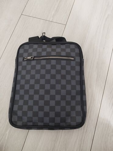 сумки через плечо бишкек: Барсетка, Louis Vuitton, Новый