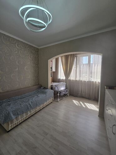 недвижимость в токмоке: 2 комнаты, 67 м², 106 серия улучшенная, 2 этаж, Евроремонт