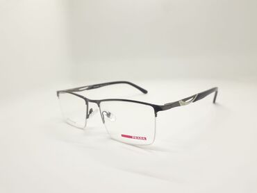 Eynəklər: Her nov optik eyneklerin sifarisi — 6
