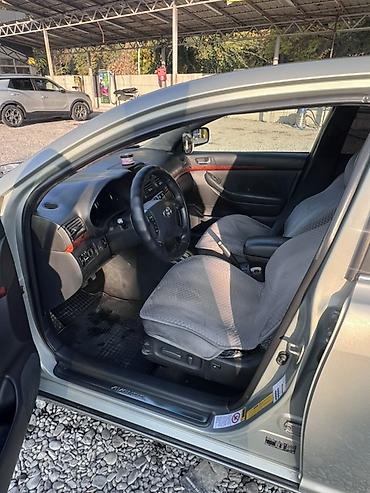 subaru accent: Toyota Avensis: 2003 г., 2 л, Автомат, Бензин, Лифтбек — 8