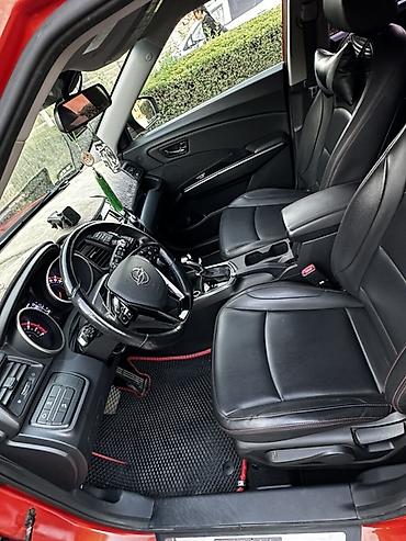 range rover evoque: Ssangyong Tivoli: 2018 г., 1.6 л, Автомат, Бензин, Кроссовер — 6
