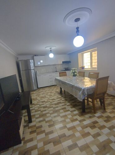 Həyət evləri və villaların satışı: Bakıxanov qəs. 9 otaq, 360 kv. m, Təmirsiz -da lalafo.az — 4 Həyət evləri və villaların satışı: Bakıxanov qəs. 9 otaq, 360 kv. m, Təmirsiz — 4