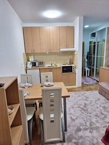 Stan na dan: 2 sobe — 6