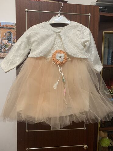 продаю детское платье: Детское платье, цвет - Белый, Новый