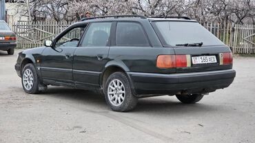 e34 4 4: Audi S4: 1993 г., 2 л, Механика, Бензин, Универсал
