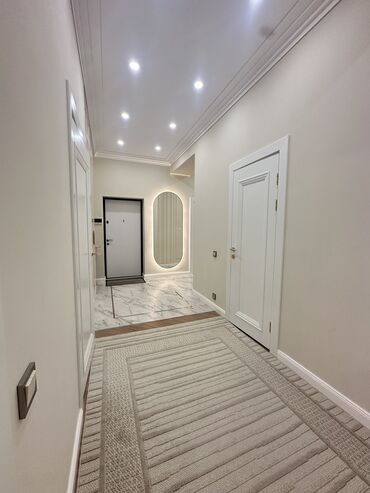 снять квартиру без риэлтора: 3 комнаты, 132 м², Элитка, 7 этаж, Дизайнерский ремонт