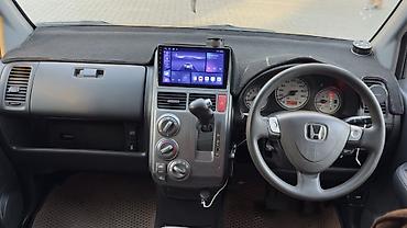 авто бок: Honda Mobilio: 2004 г., 1.5 л, Автомат, Бензин, Минивэн — 9