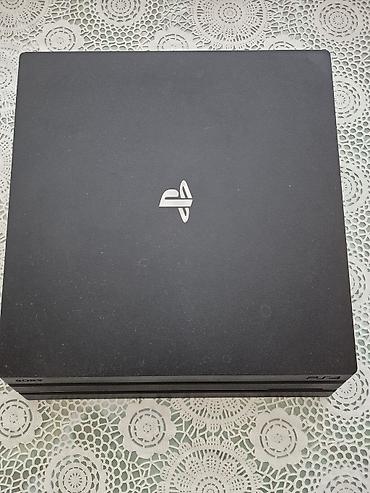 PS4 (Sony Playstation 4): 🎮 Sony PlayStation 4 Pro 1TB — Satılır Əla işlək vəziyyətdə, tam — 1