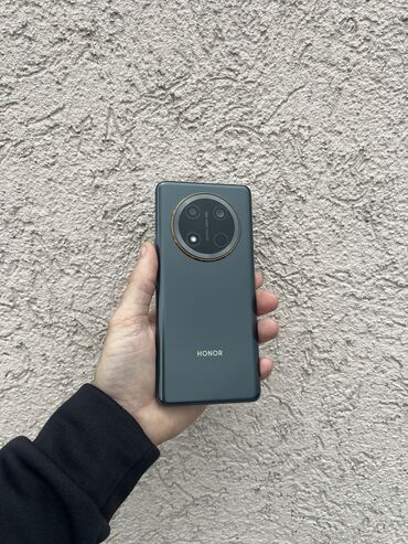 Honor: Honor Magic 7, 256 GB, bоја - Siva, Garancija, Otisak prsta, Dual SIM na lalafo.rs — 14 Honor: Honor Magic 7, 256 GB, bоја - Siva, Garancija, Otisak prsta, Dual SIM — 14