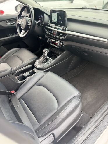 Kia: Kia K3: 2020 г., 1.6 л, Типтроник, Бензин, Седан — 8