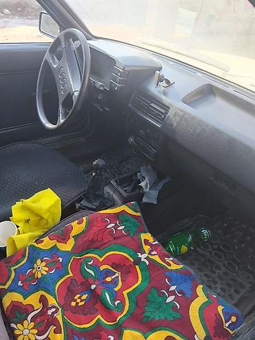 dodje ram: Audi 80: 1989 г., Дизель, Седан — 6