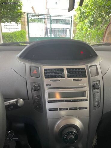 Toyota: Toyota Yaris: 1.3 l. | 2010 έ. Χάτσμπακ — 7