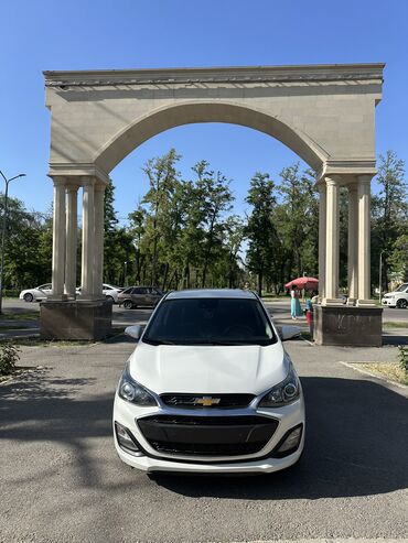 Chevrolet: Chevrolet Spark: 2019 г., 0.1 л, Вариатор, Бензин, Седан