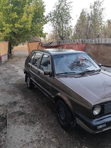 авто рассрочка: Volkswagen Golf II, 5-дверный хэтчбек, коричневый цвет кузова
